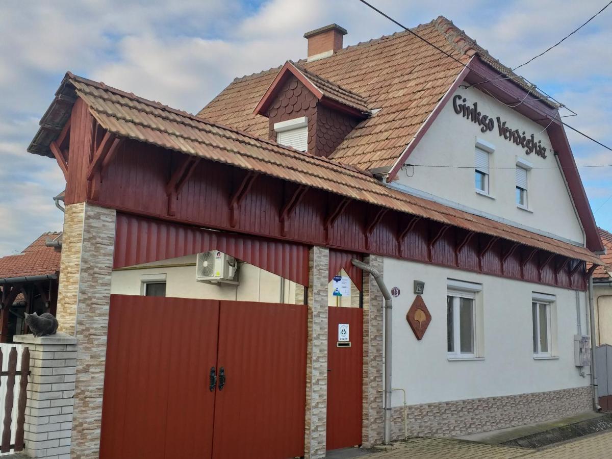 Ginkgo Apartman Демьен Экстерьер фото