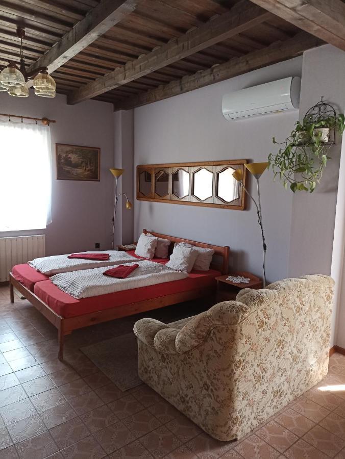 Ginkgo Apartman Демьен Экстерьер фото