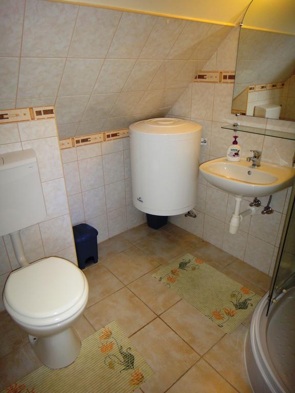 Ginkgo Apartman Демьен Номер фото